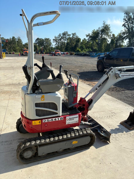 2022 TAKEUCHI TB210R