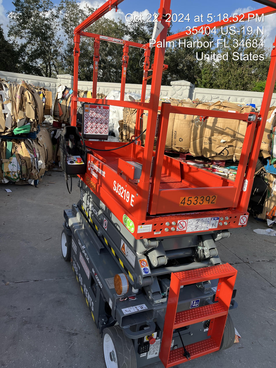 2024 Skyjack SJ3219 Electric Drive, Sld NM Tires, DBcns, RFRails, Power to Platform, T3 + Access Control