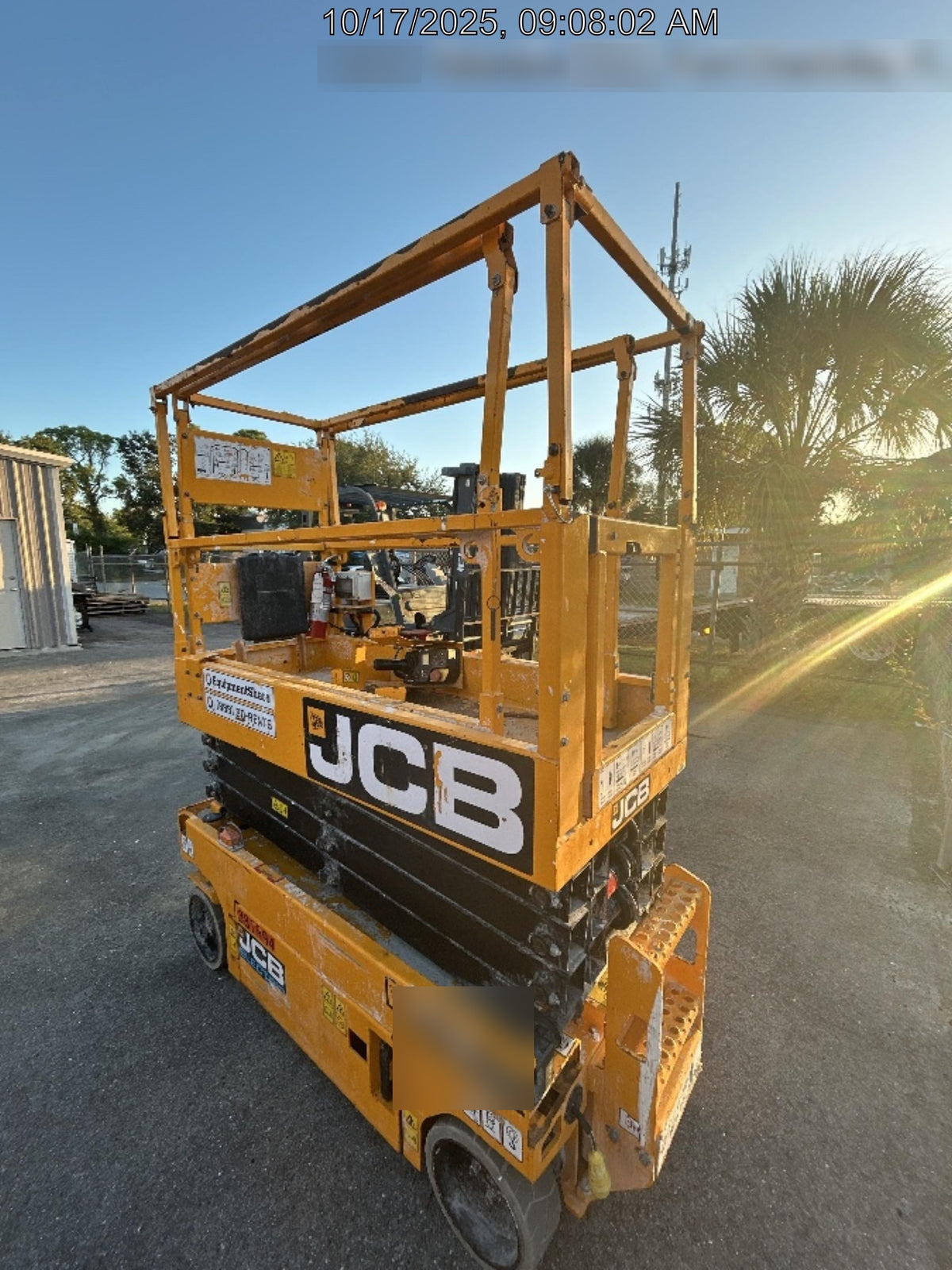 2024 JCB S1932E