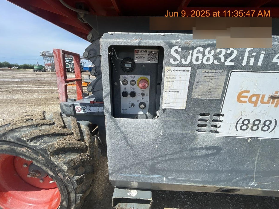 2018 SKYJACK SJ6832 RT