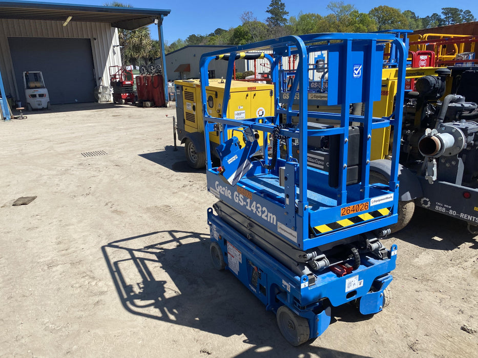 2022 GENIE GS-1432