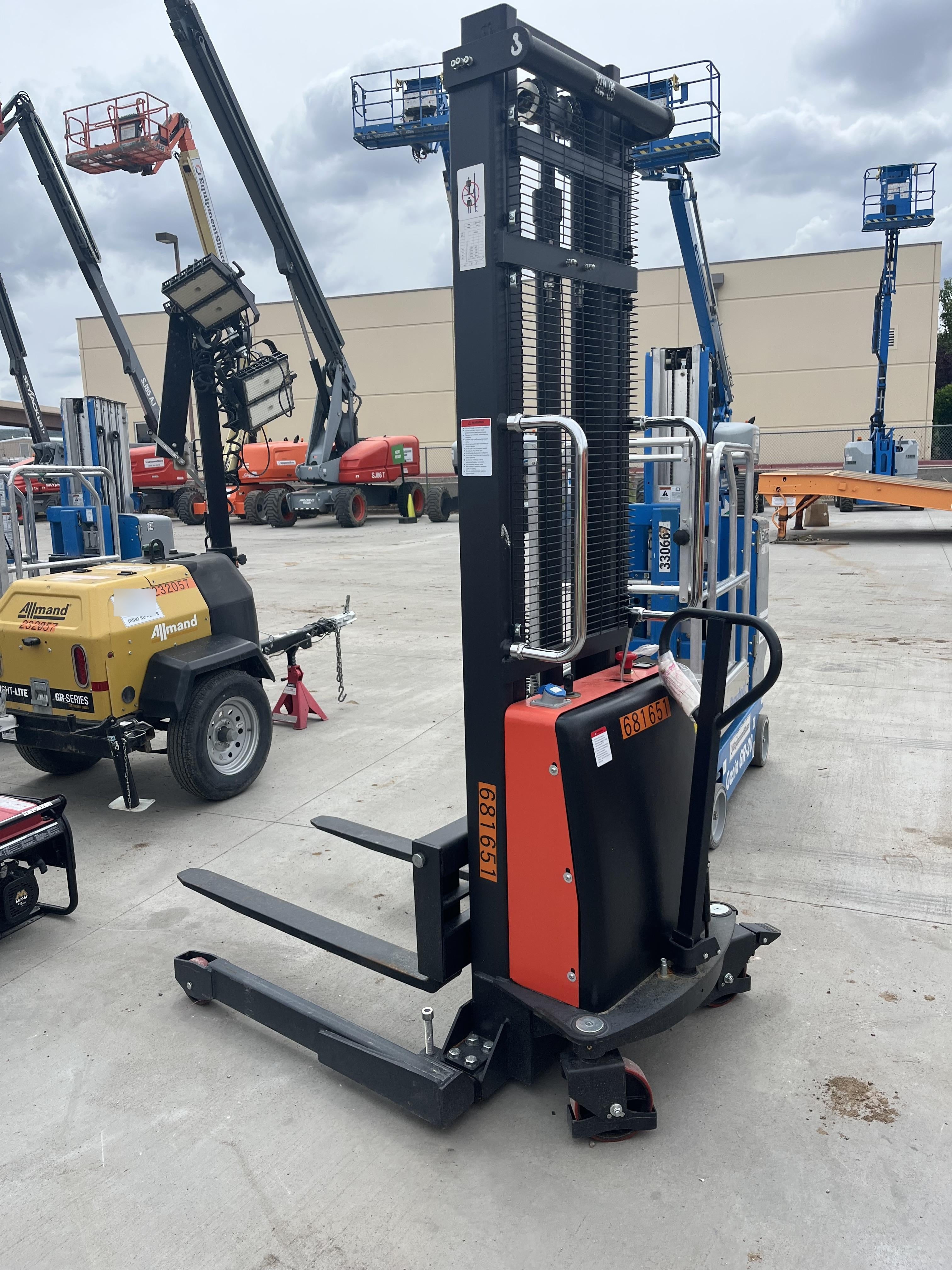 2026 MIGHTY LIFT SEST2211