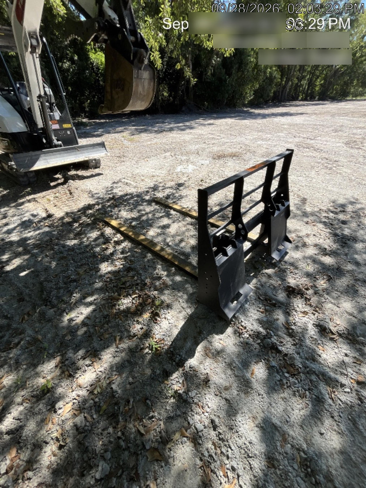 2026 ARROW MATERIAL HANDLING 72" Pallet Forks - Arrow