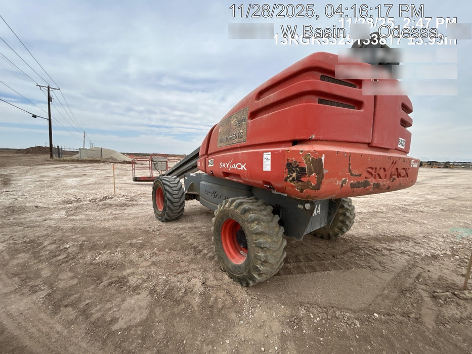2017 SKYJACK SJ66T