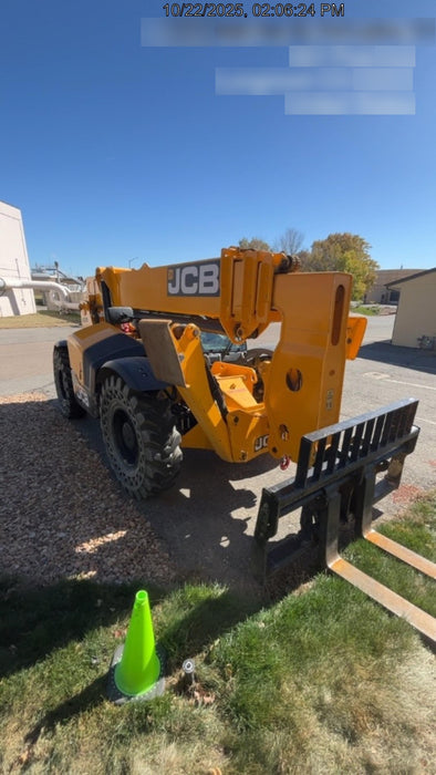 2023 JCB 510-56