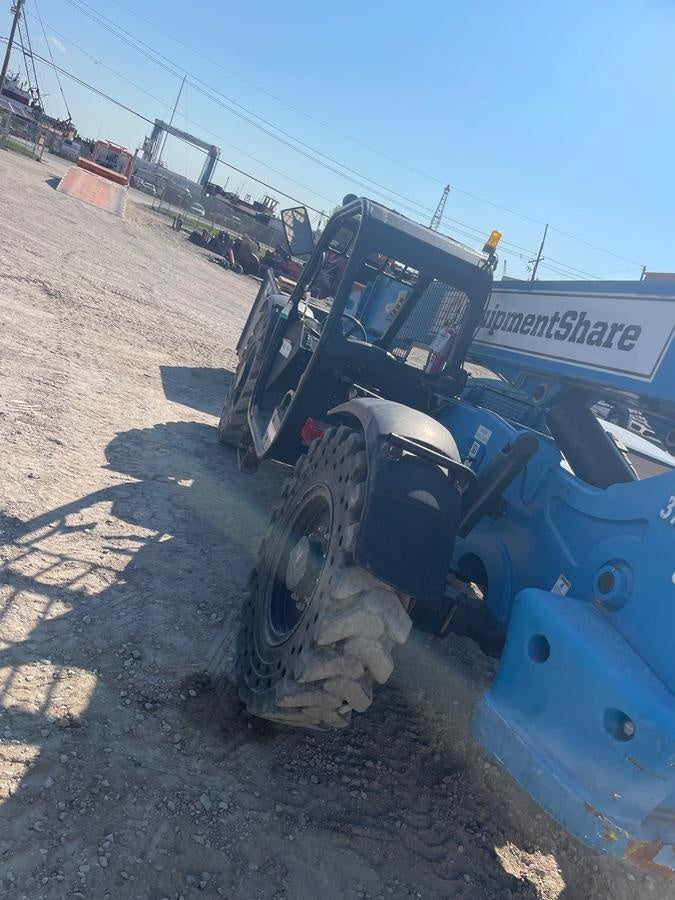 2019 Genie GTH-844 Canopy, Solid RT Tires, LED Work Lights, Beacon 60" QA Carriage, 48" Forks