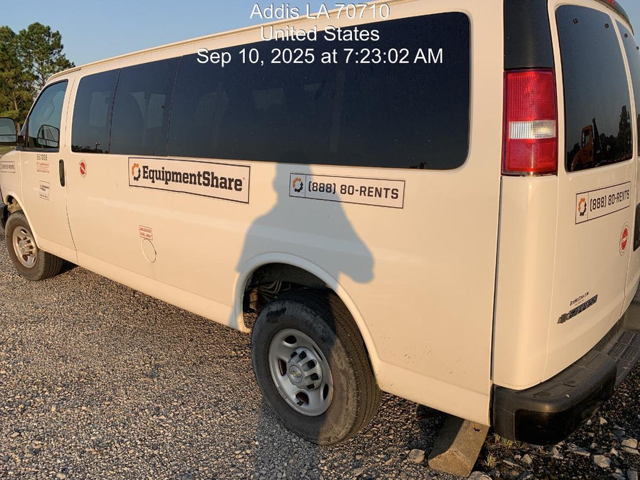 2023 CHEVROLET Express Van - Rental