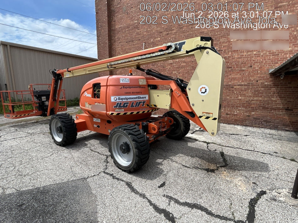 2021 JLG 600AJ