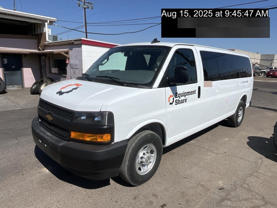 2025 CHEVROLET Express Van - Rental