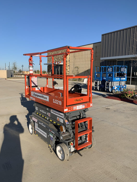 2021 SKYJACK SJ3219