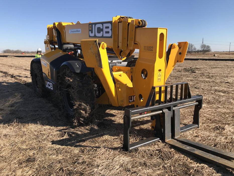 2020 JCB 512-56 Canopy, 74Hp, Solid Tires, Work Lights, Beacon, Aux Hydraulics, Back up Alarm, Lifting Eye, ES Decals