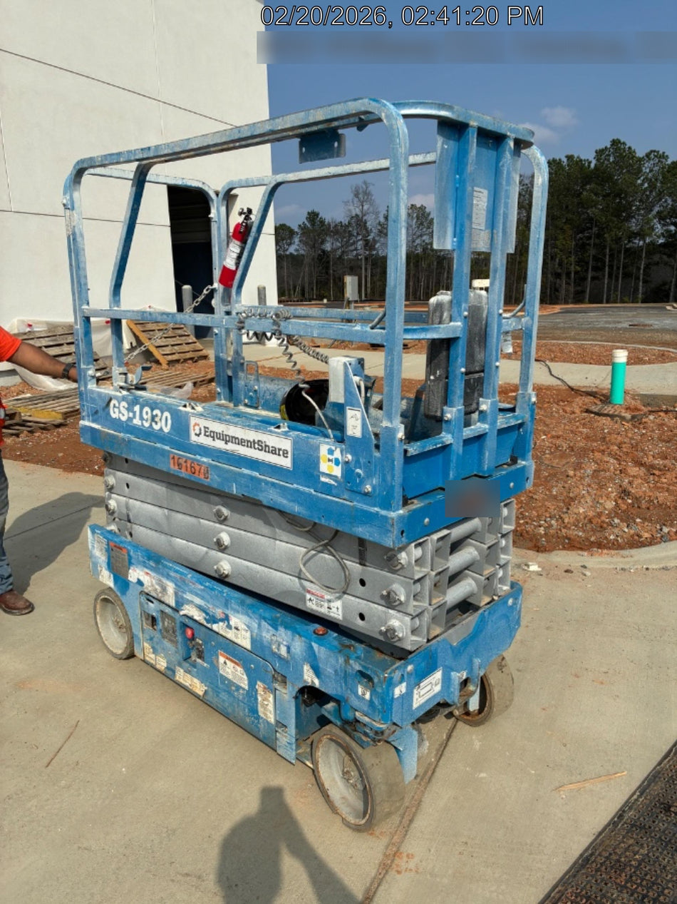 2020 Genie GS-1930 Fixed rails with chain entry gate - Pre A92.20