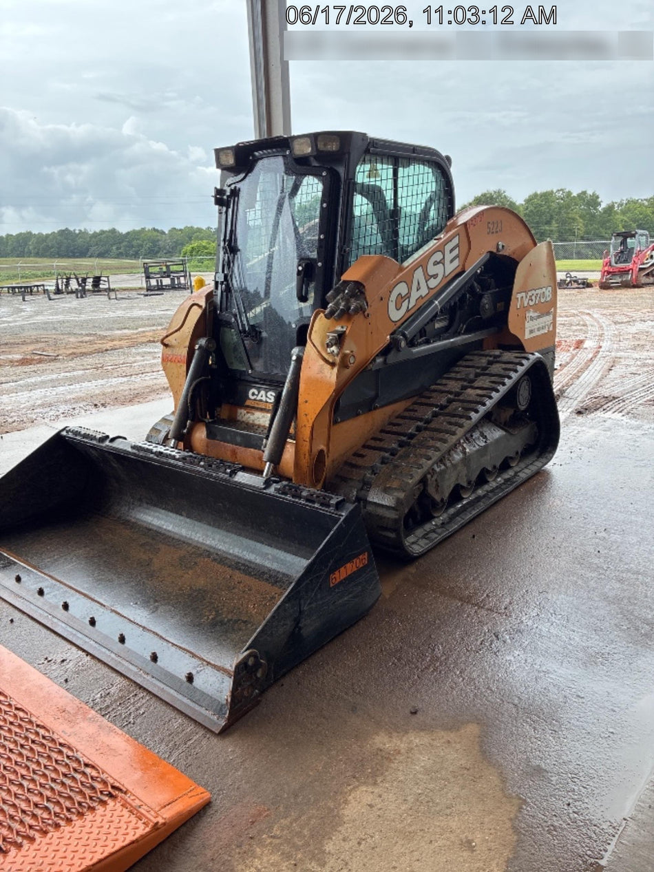2021 CASE TV370B
