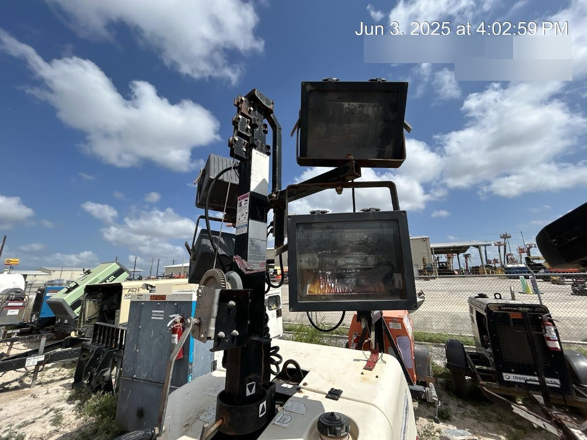 2017 TEREX RL4V2