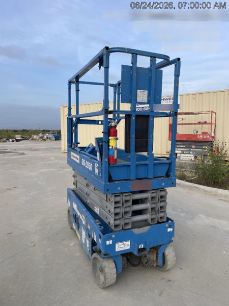 2020 Genie GS-1930 Solid Non Marking Tires, Beacon, Folding rails with half height swing gate