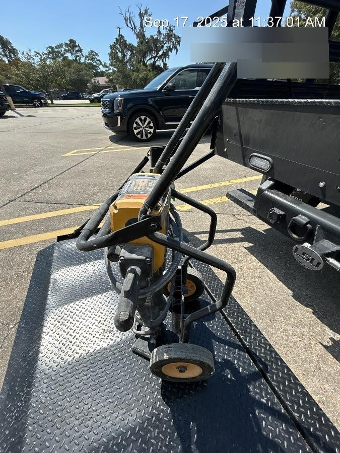 2020 DEWALT D25980K