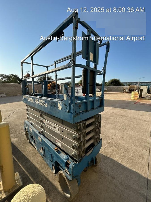 2017 Genie GS-3232 Genie GS3232 Scissor Lift