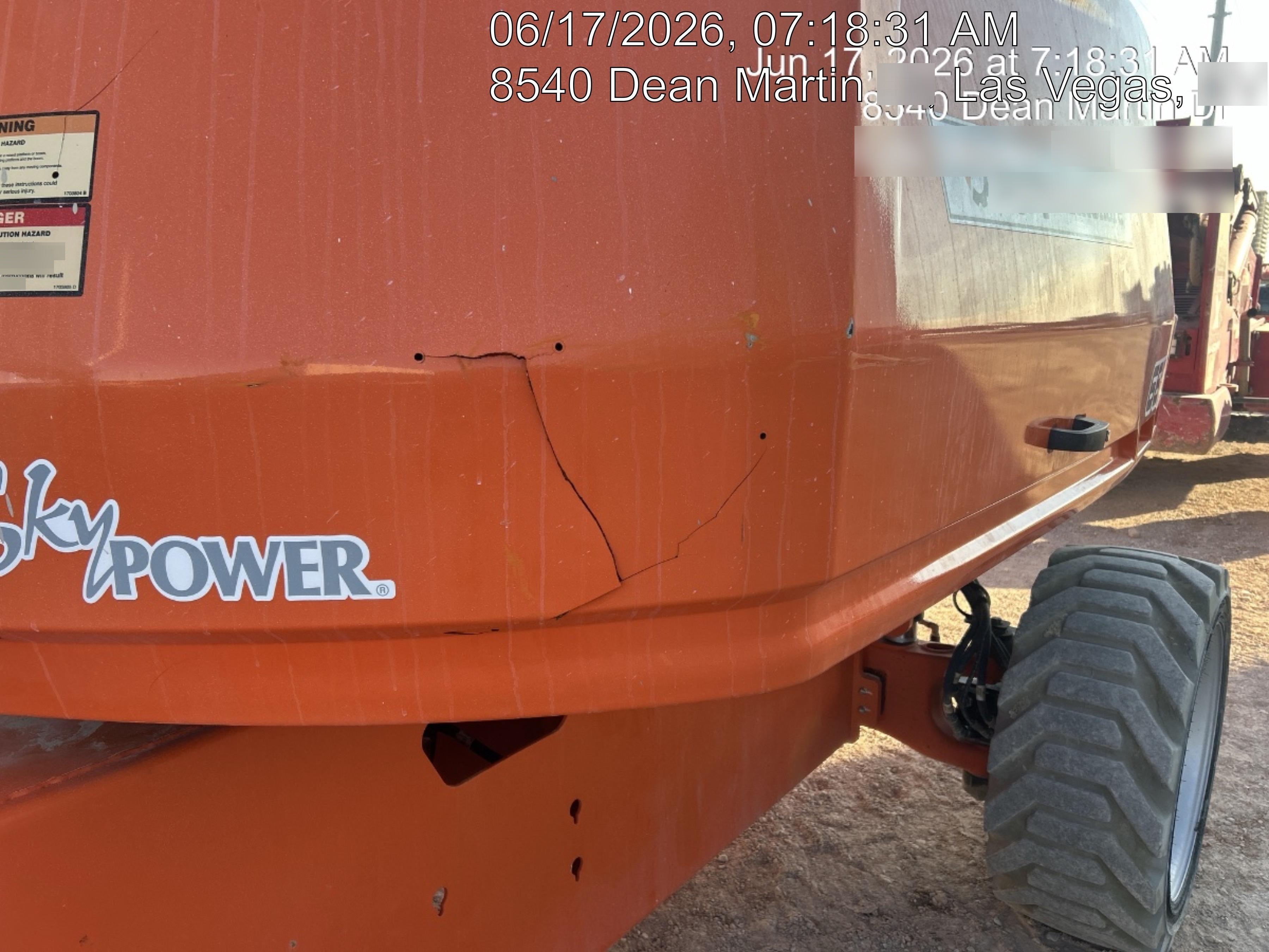 2021 JLG 660SJ
