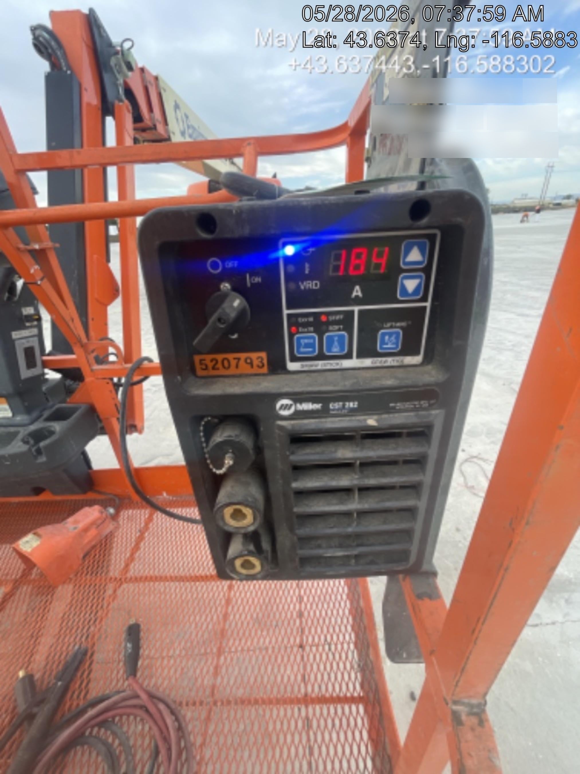 2025 MILLER ELECTRIC CST-282
