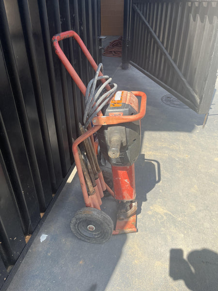 2020 HILTI TE 3000-AVR