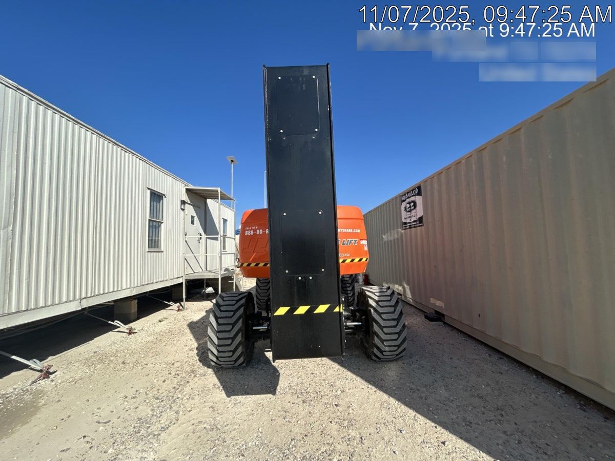 2025 JLG 800AJ