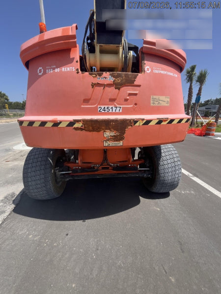 2022 JLG 660SJ