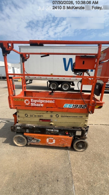 2022 JLG ES1932