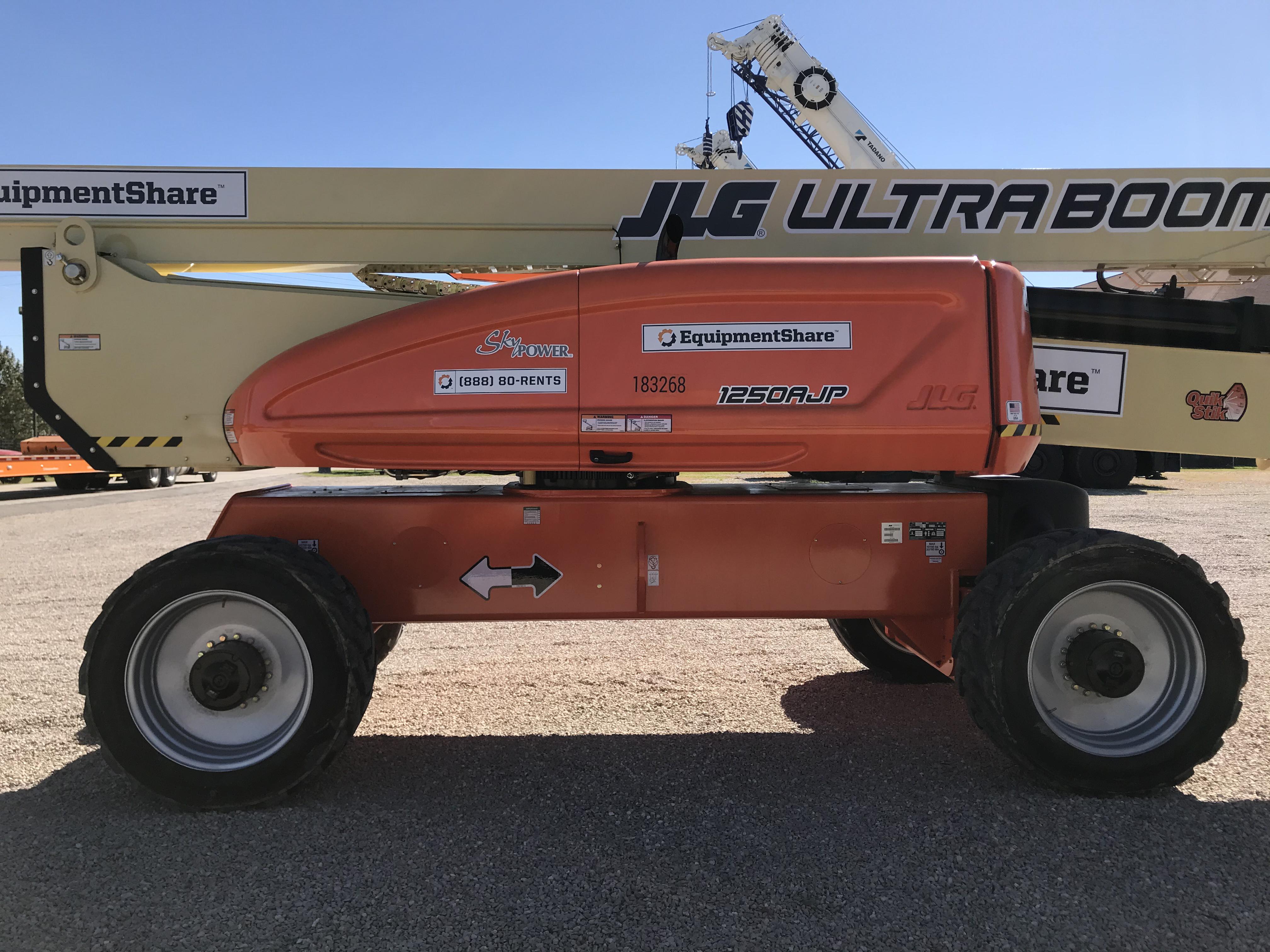 2021 JLG 1250AJP