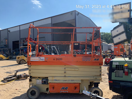 2016 JLG 3246ES