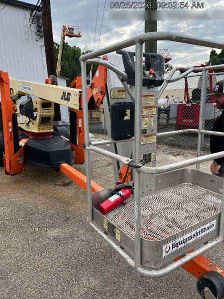 2021 JLG T500J