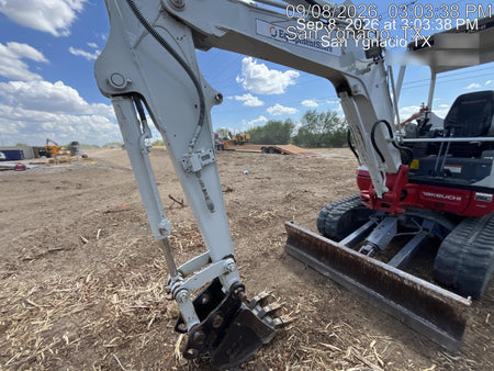 2024 TAKEUCHI TB235-2R