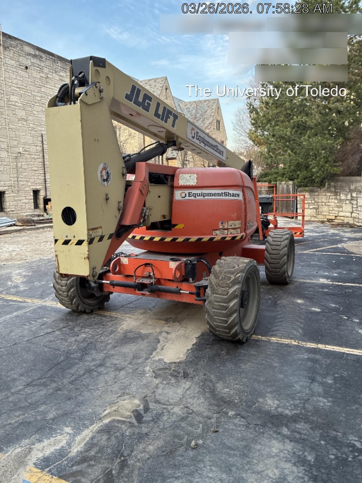2021 JLG 600AJ