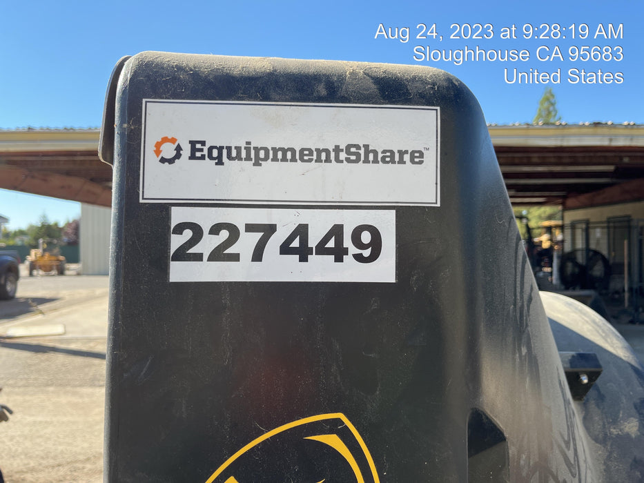 2022 BIG ASS FANS Cool Space 400