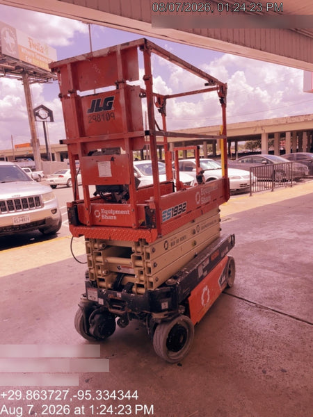 2023 JLG ES1932