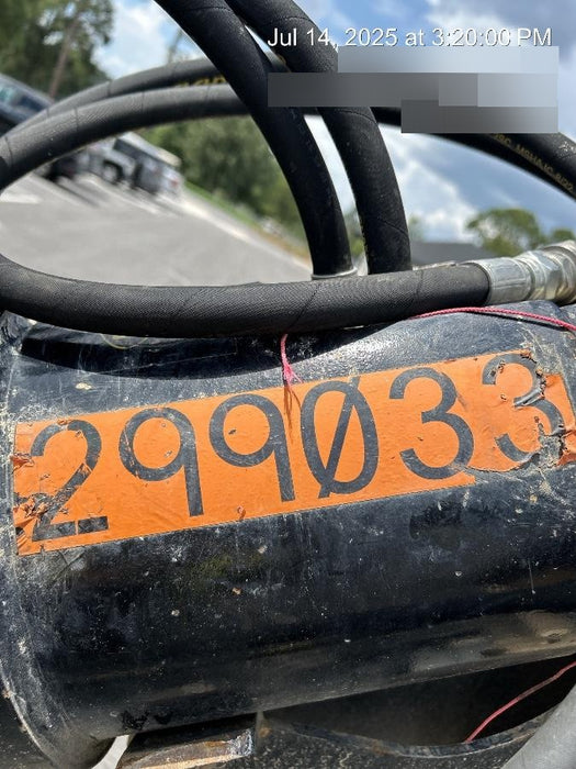 2023 AUGER TORQUE 3300-30