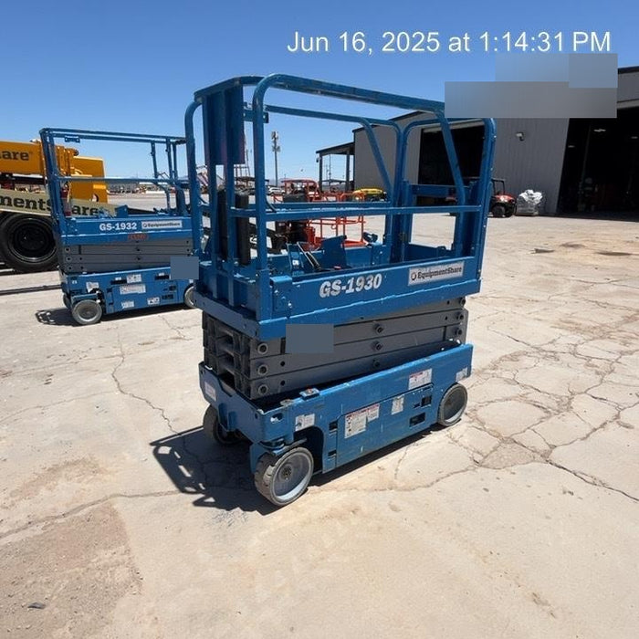 2019 Genie GS-1930 Half Height Swing Gate, 800W Inverter