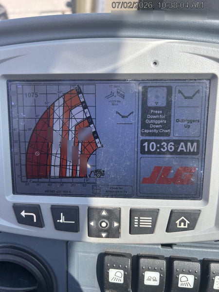 2021 JLG 1075