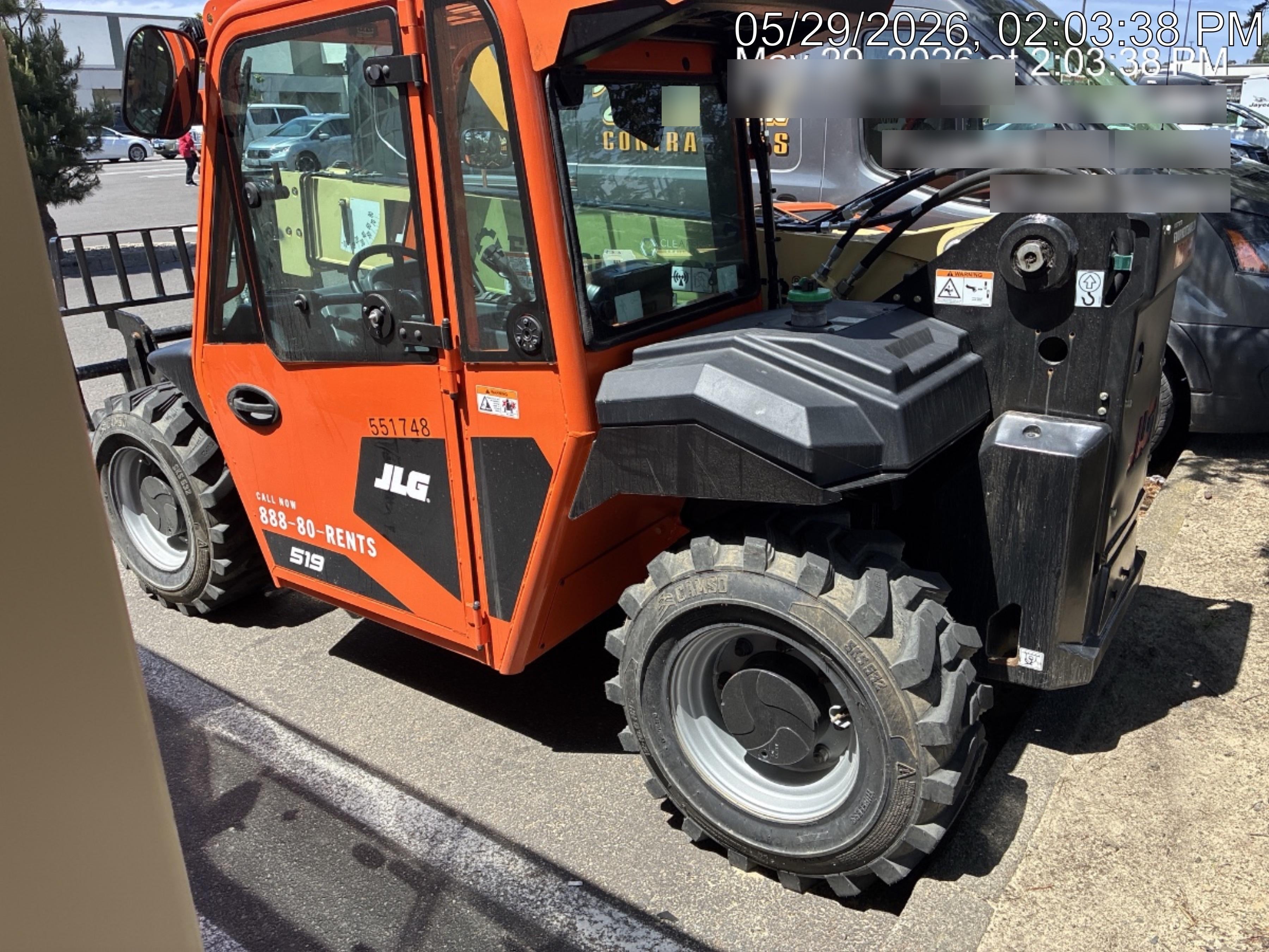2025 JLG 519