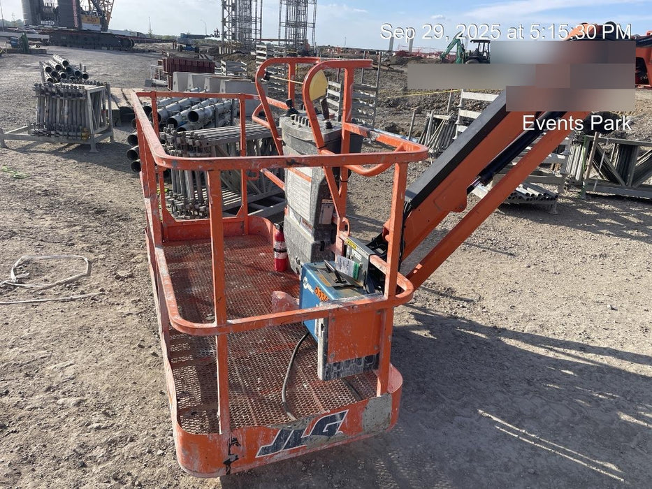2019 JLG 860SJ