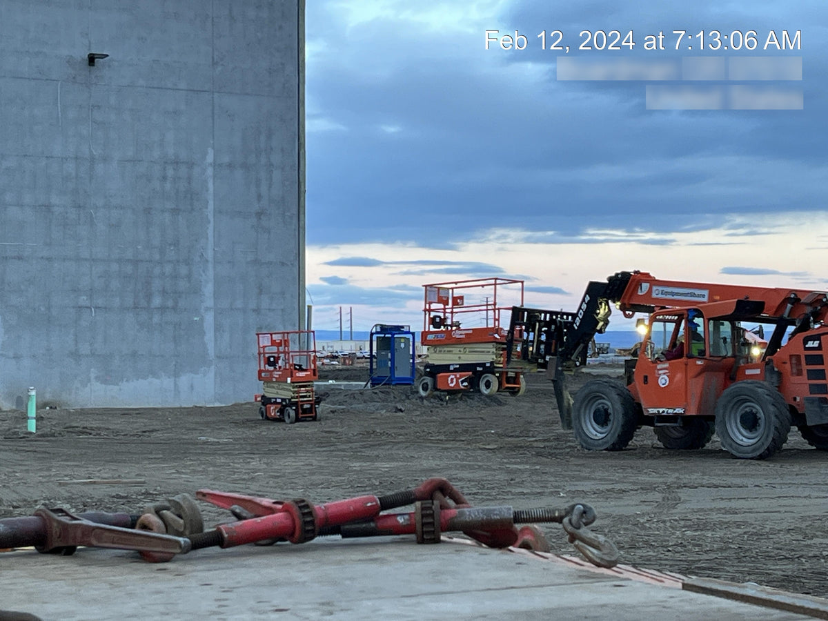 2023 JLG ES2632