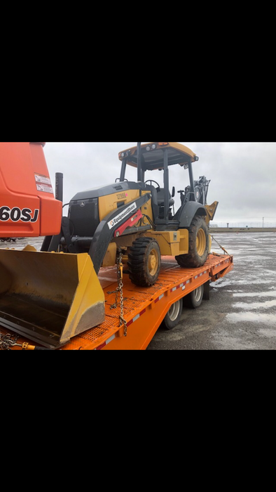 2019 John Deere 310LEP 4wd, Canopy, Standard dipper, ISO, Rear Auxiliary Hydraulics, Manual QC 12”, 18”, and 24” buckets