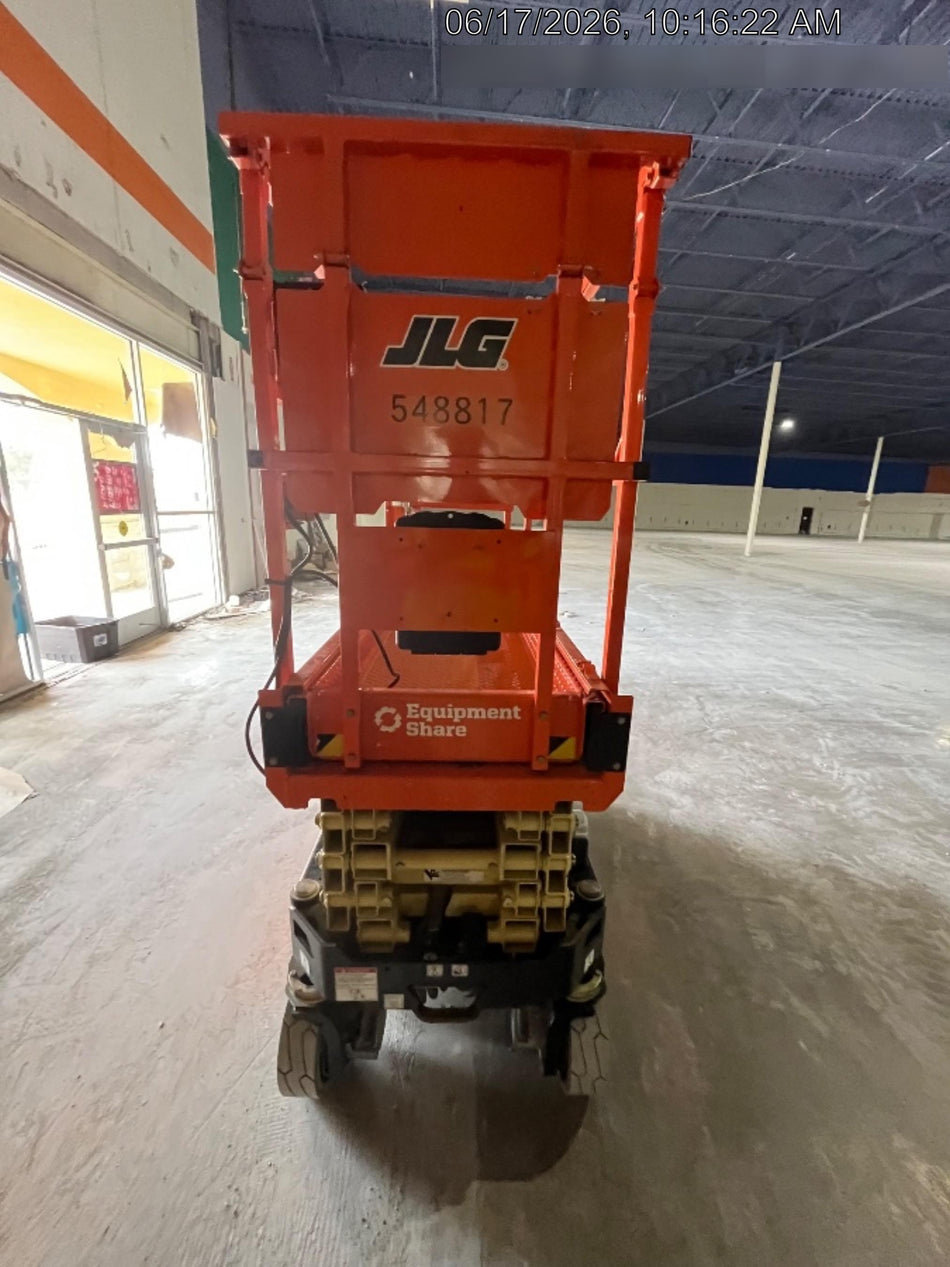 2025 JLG ES1932