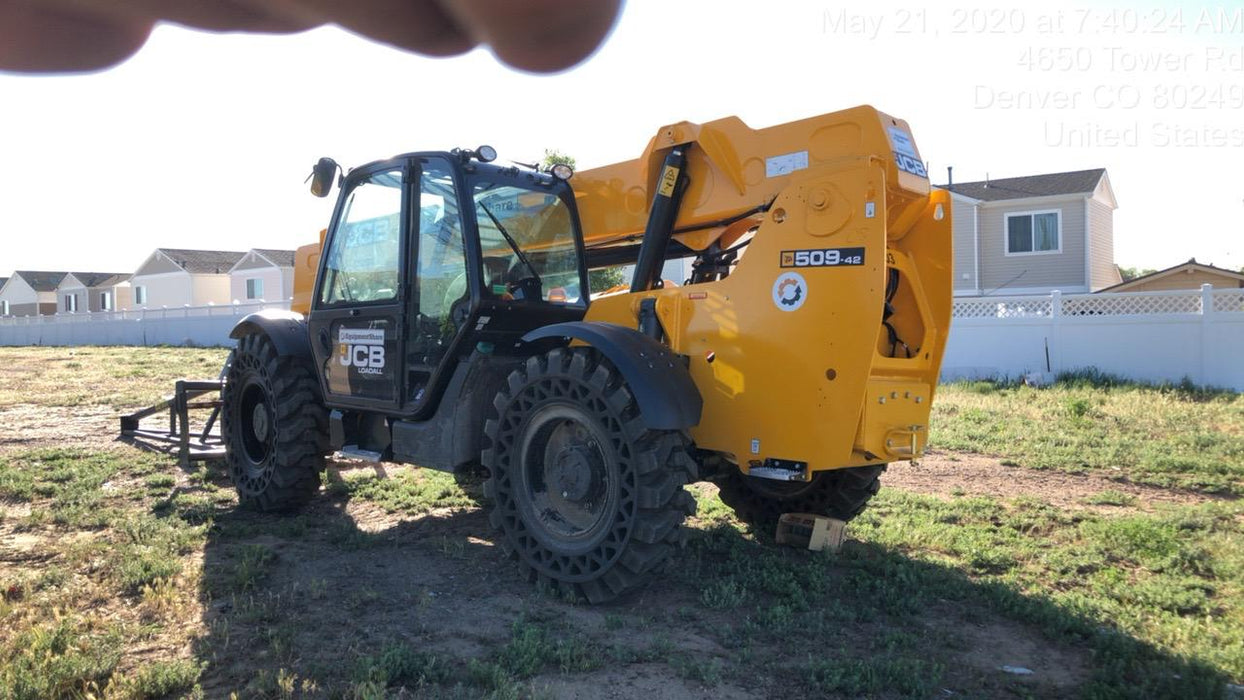 2020 JCB 509-42 Cab/Heat/Air, Solid Tires, Work Lights, Beacon, Aux Hydraulics, Back up Alarm, Lifting Eye, ES Decals