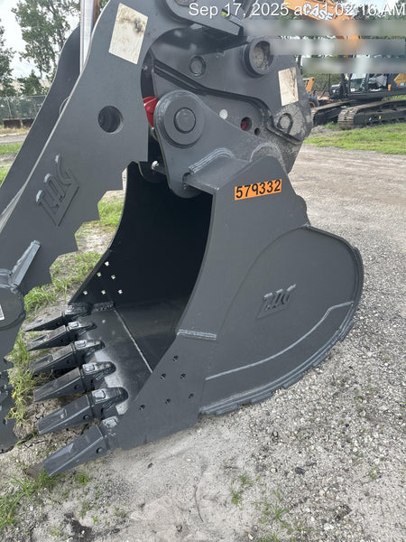 2025 CASE 48" Bucket 56-65K - Case