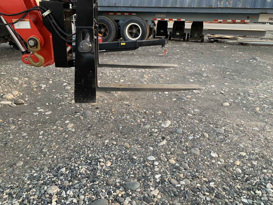 2020 Manitou MTA8044 Cab/Heat/Air, Solid Tires, Work Lights, Beacon, Aux Hydraulics, Back up Alarm, Lifting Eye, Mirrors, ES Keypad