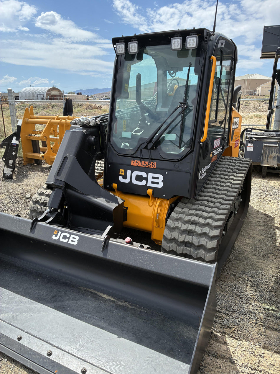 2026 JCB 3TS-8T