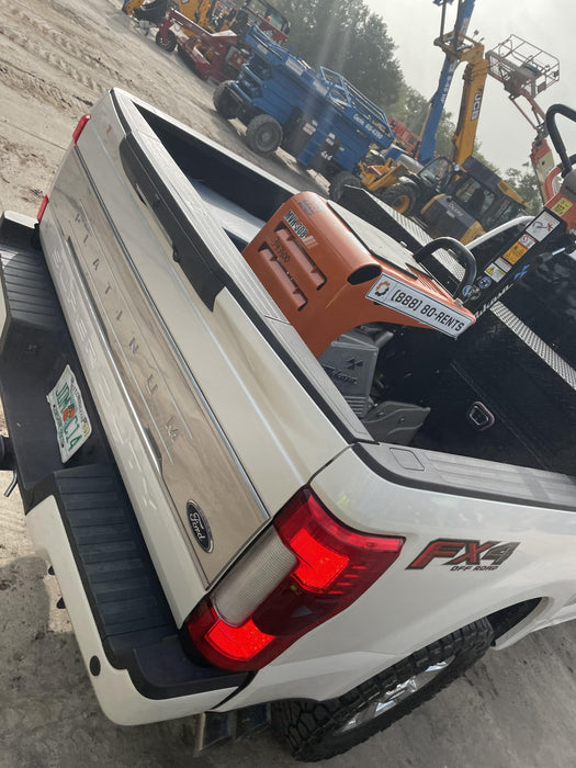 2023 Multiquip MV308GH Honda GX270, 18" Plate, Tachometer