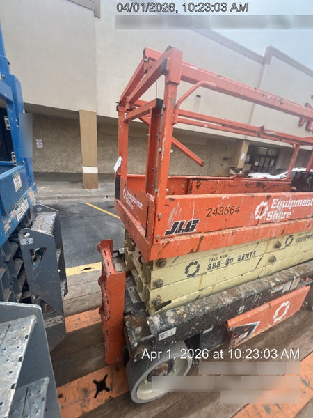 2022 JLG ES2632