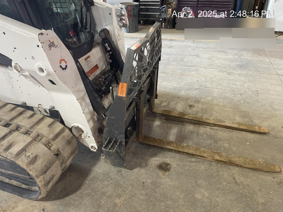 2022 PALADIN 48" Pallet Forks - Paladin