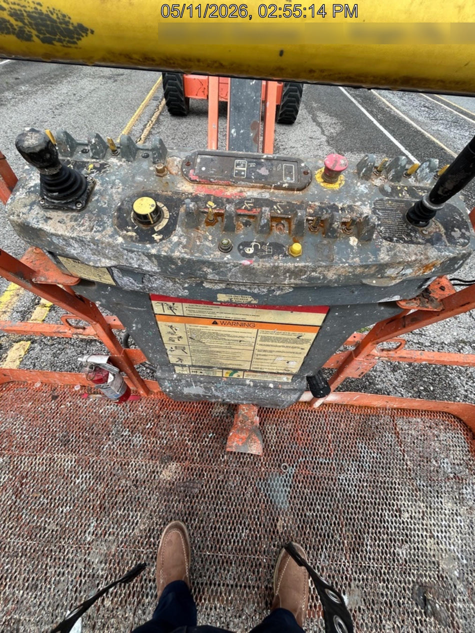 2019 JLG 660SJ